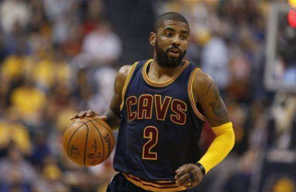 依然稳稳命 依然稳稳命