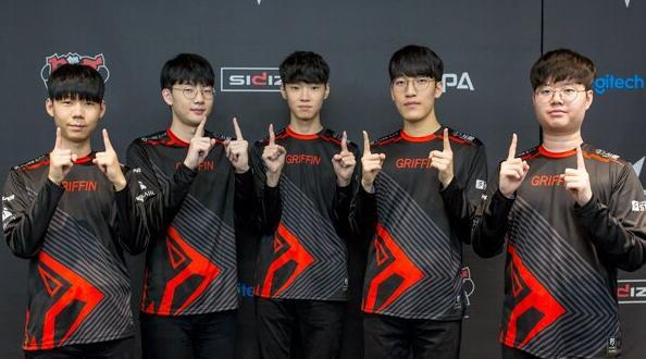 网友偶遇杨 网友偶遇杨