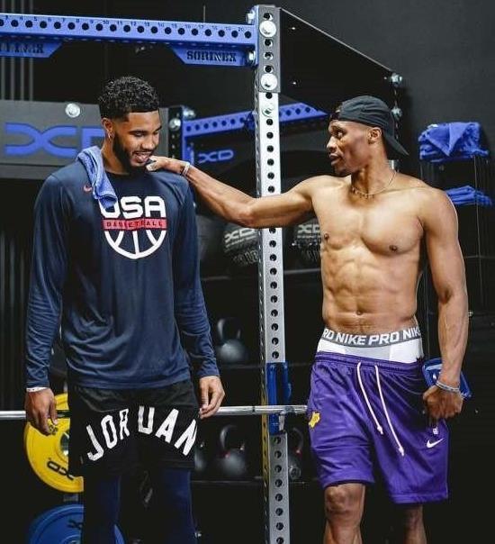 重塑量产边 重塑量产边